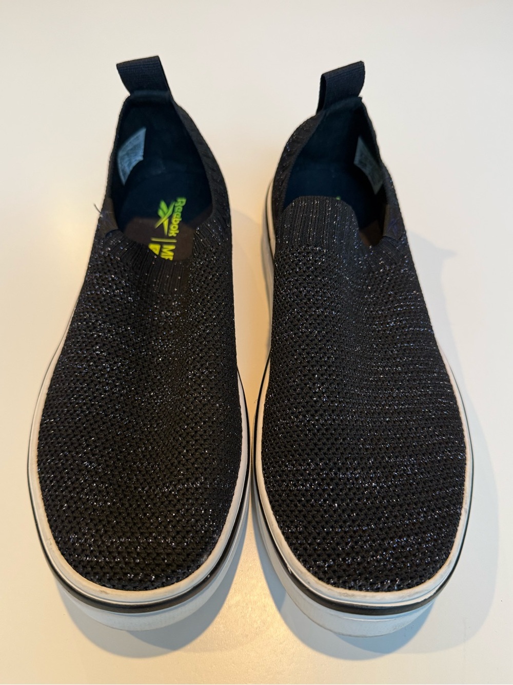 Reebok Black Slip-On memory tech Knit Loafers with White Sole size 8